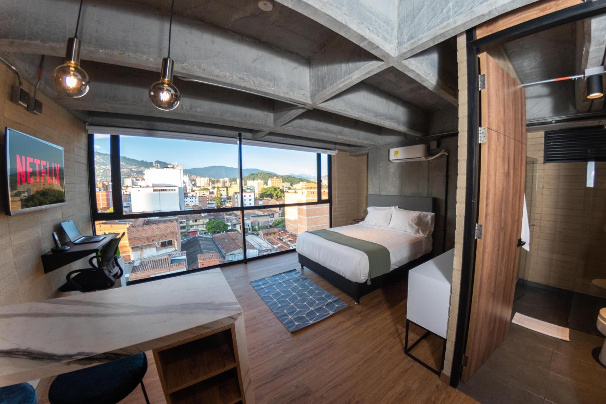 Aparthotel Loft 43 *