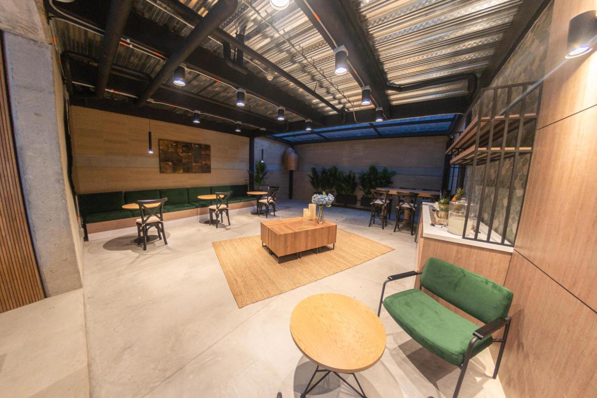 Loft 43 Aparthotel